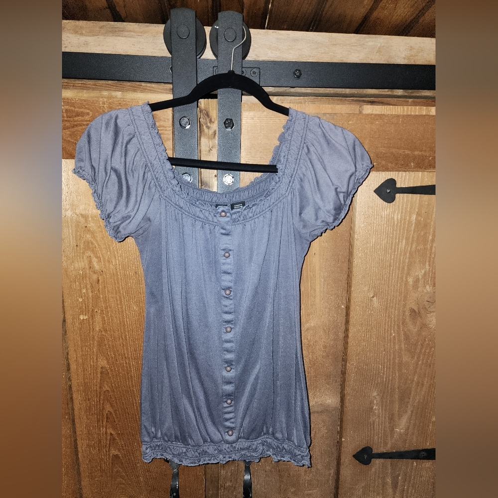 Gray Top